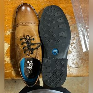 Nunn Bush Tan and Black Oxfords with Durable Leather size 10